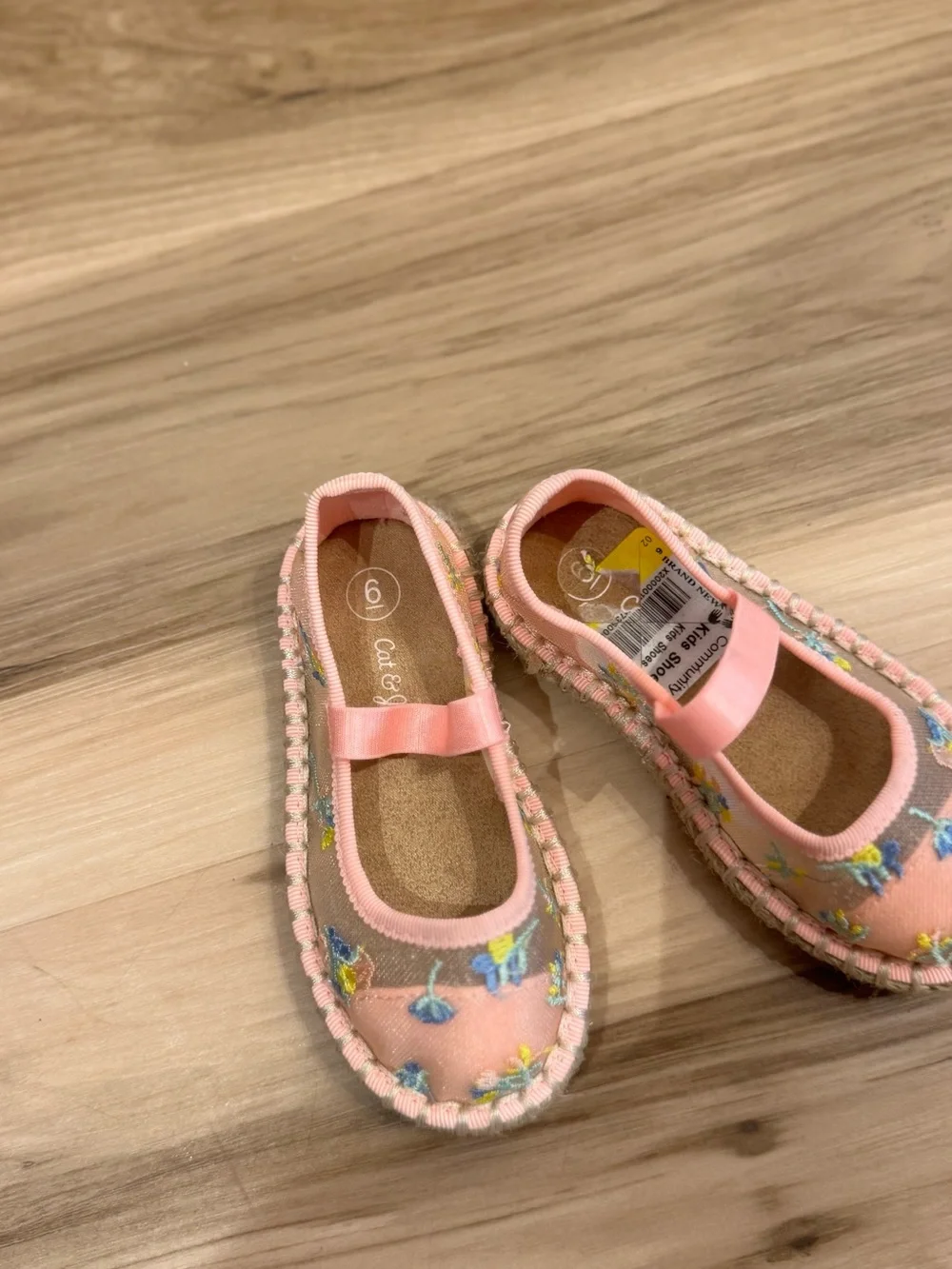 Cat & Jack Pink Floral Mary Jane Espadrilles for Kids toddler size 6